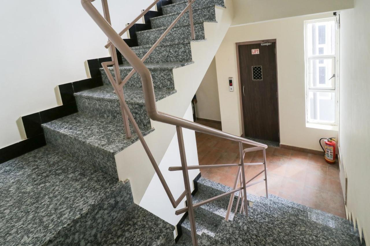 Oyo 63903 Hotel Shree Ram Villa Дварка Экстерьер фото