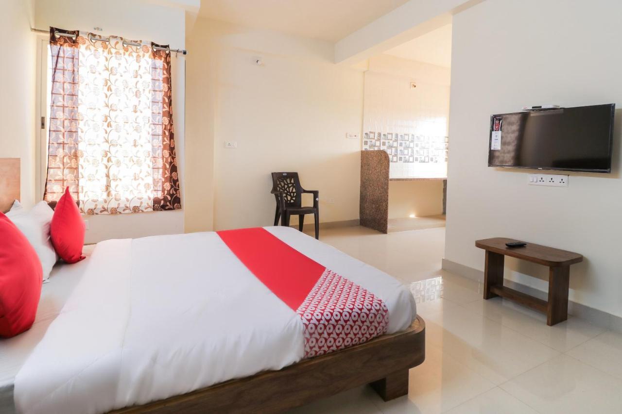 Oyo 63903 Hotel Shree Ram Villa Дварка Экстерьер фото